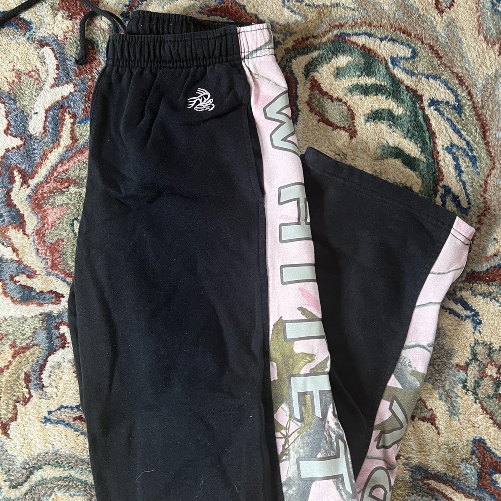 Legendary Whitetail Sweatpants